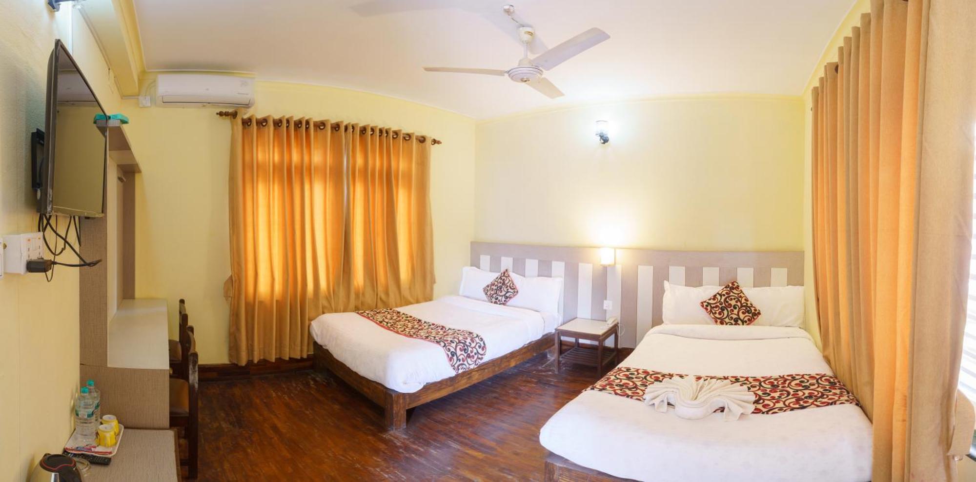 Hotel Angel Pokhara Eksteriør billede
