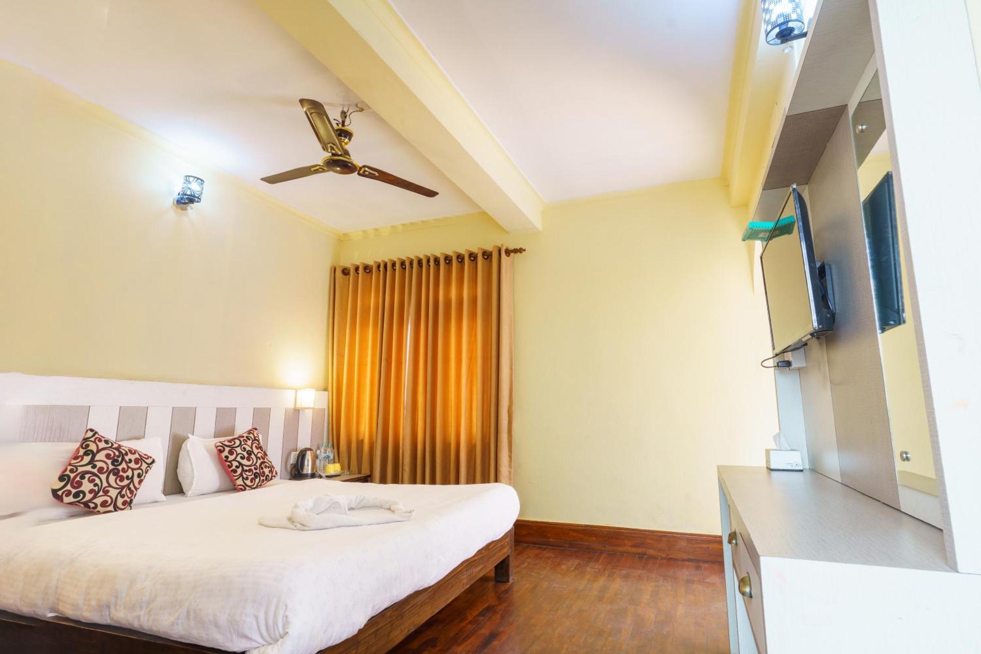 Hotel Angel Pokhara Eksteriør billede