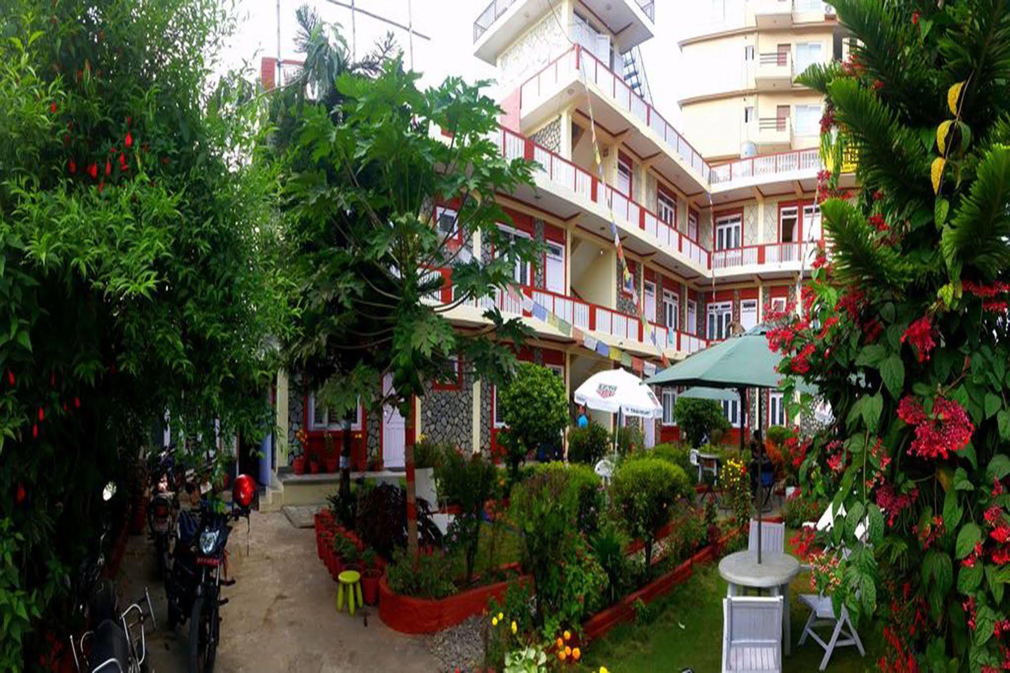 Hotel Angel Pokhara Eksteriør billede