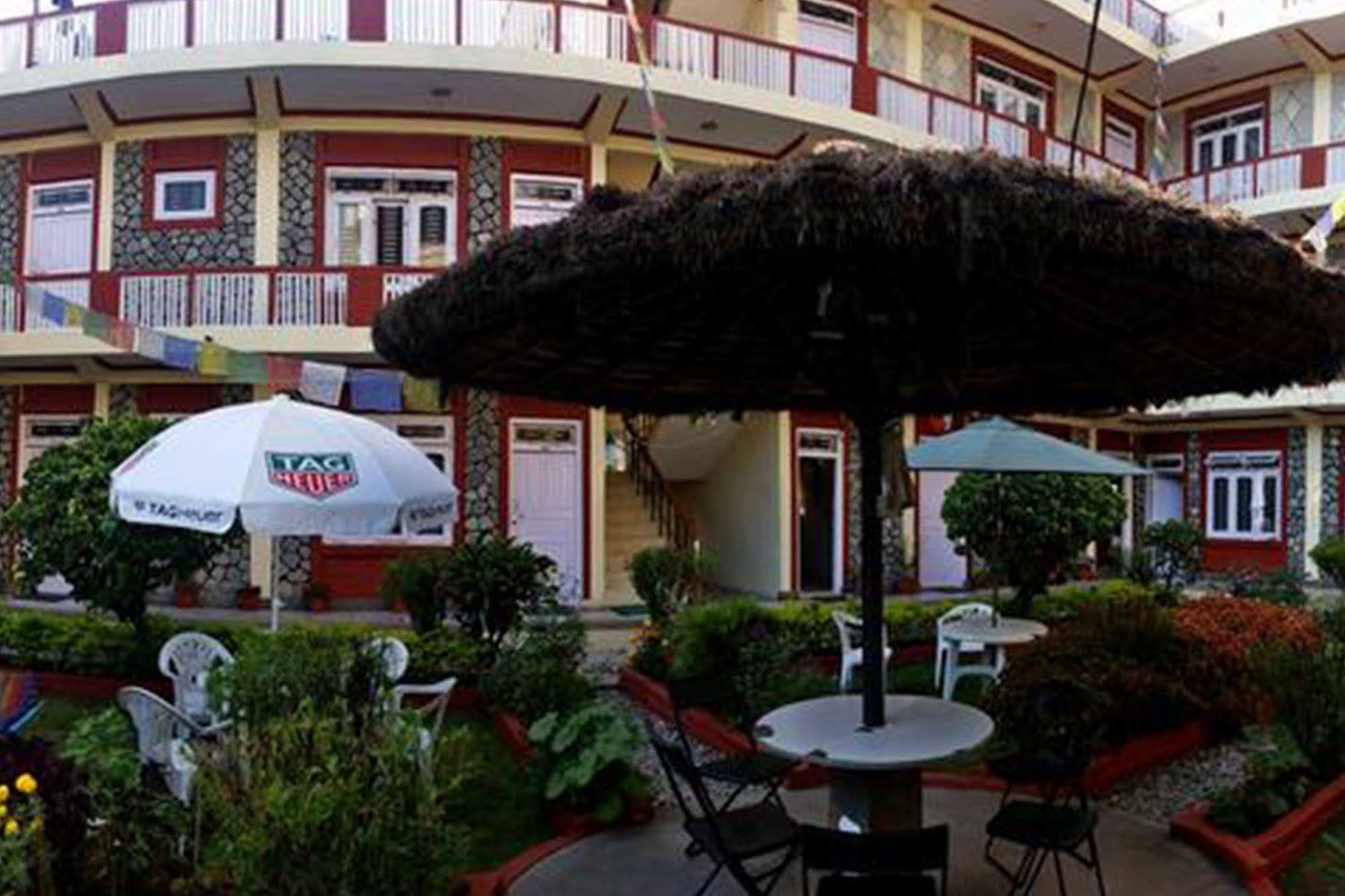 Hotel Angel Pokhara Eksteriør billede