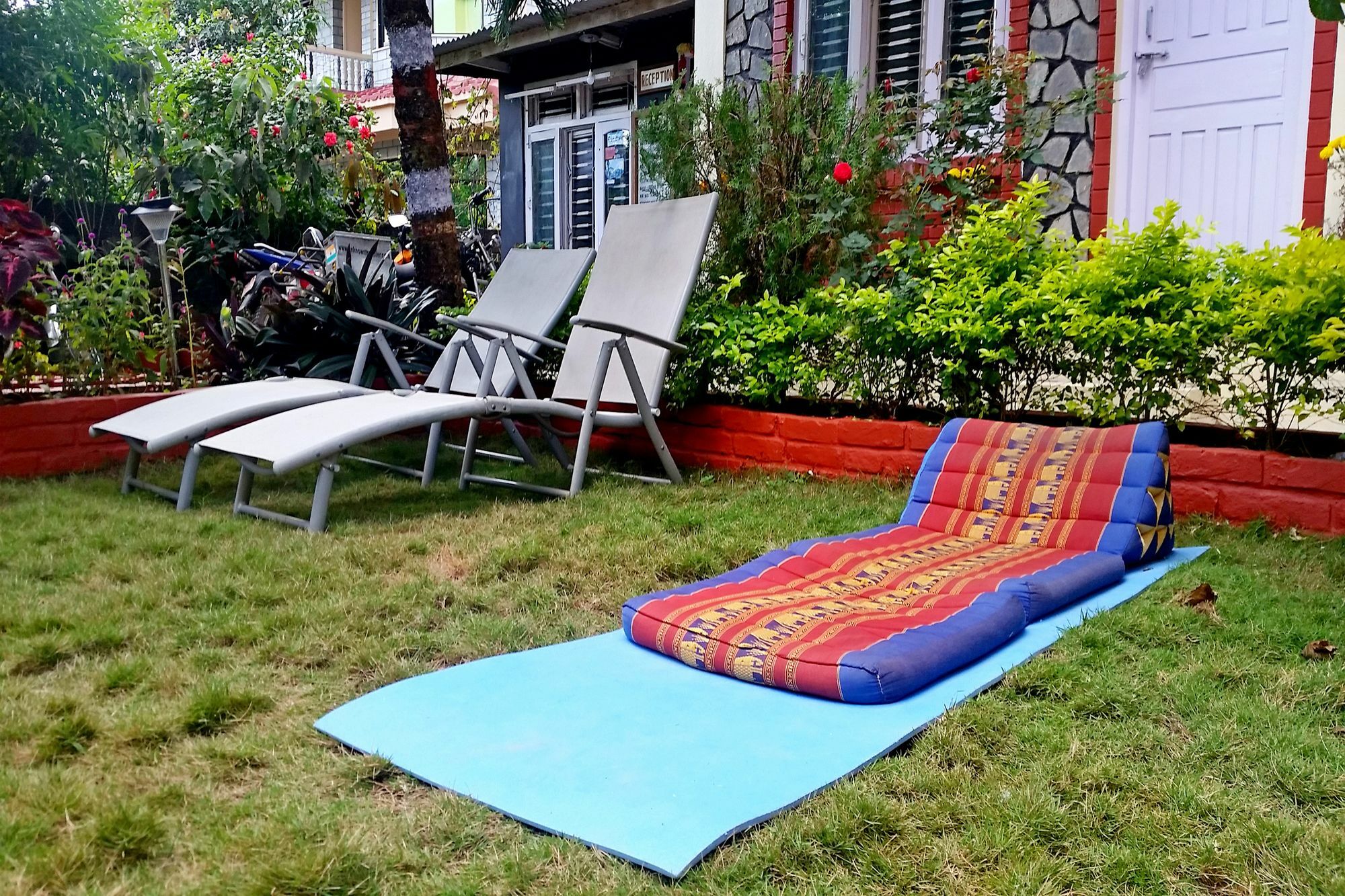 Hotel Angel Pokhara Eksteriør billede